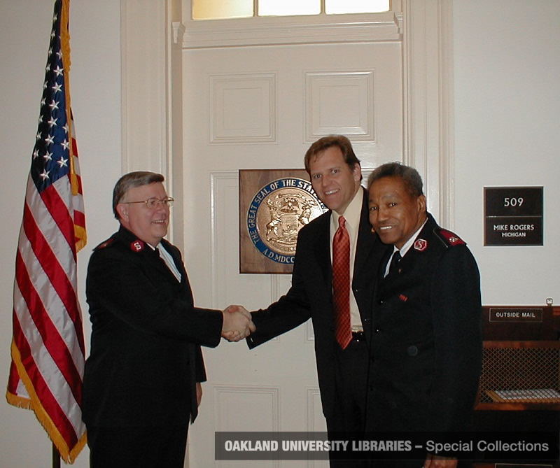 Congressman Rogers with veterans at his Washington office, 2001